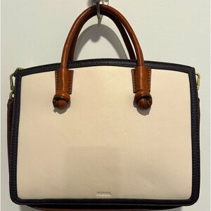 Brand New (NWT) Fossil Skyler Leather Satchel/Shoulder Bag in Vanilla (OS)